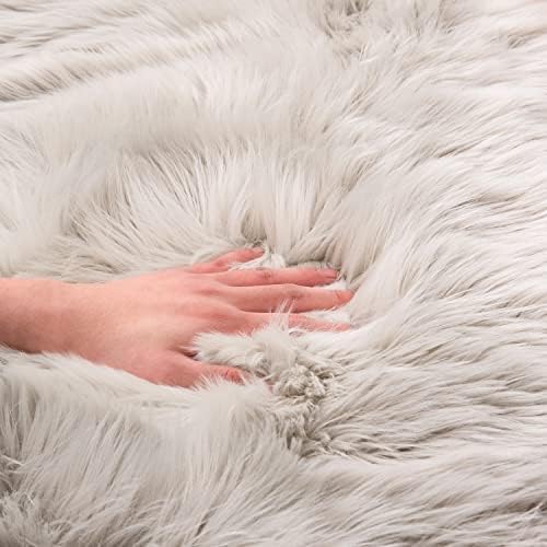 EasyJoy Ultra Soft Fluffy Shaggy Area Rug Faux Fur Rug Chair Cover Seat Pad - Image 5