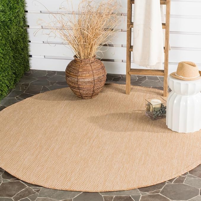 SAFAVIEH Outdoor Round Rug 9' by Unknown