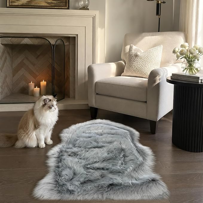 EasyJoy Faux Sheepskin Rug, Fluffy Faux Fur Rug, Ultra Soft Shag Area Rug - Image 2