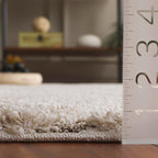 SAFAVIEH Florida Shag Collection Area Rug - Image 3