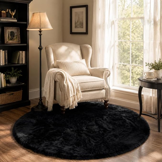 EasyJoy Faux Sheepskin Rug, Fluffy Faux Fur Rug, Ultra Soft Shag Area Rug by EasyJoy