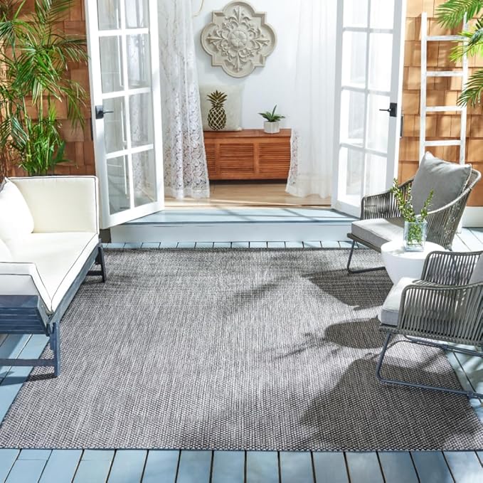 SAFAVIEH Washable Rug Outdoor Courtyard Collection by Unknown