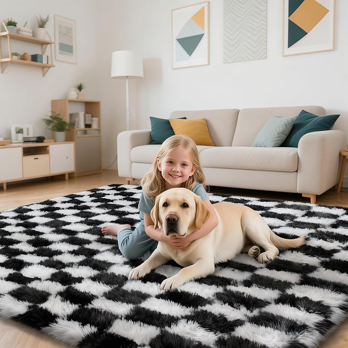 Checkered Rug for Bedroom, 2x4 Black and White Area Rugs, Classic Checkered - Image 5