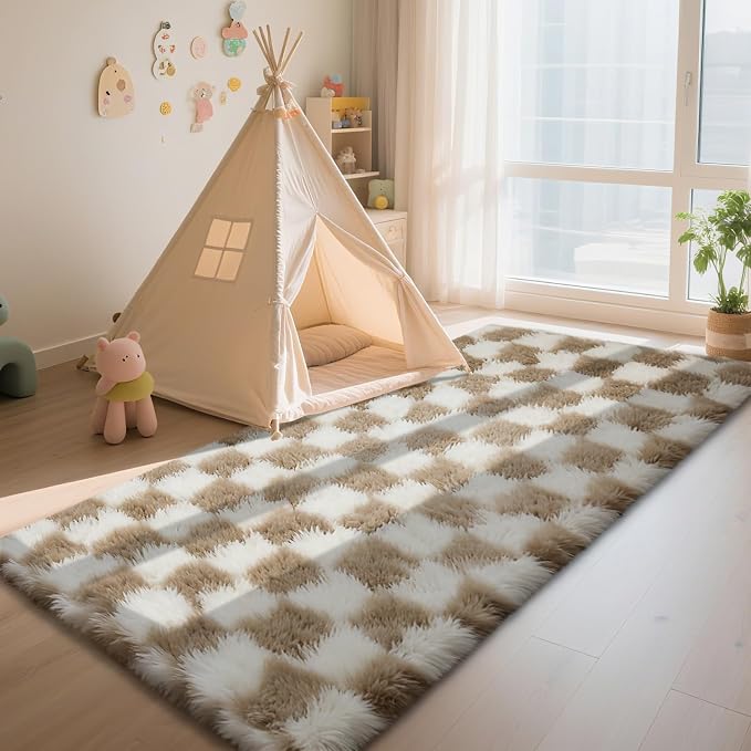 Checkered Rug for Bedroom, 2x4 Beige and White Area Rugs, Classic Checkered - Image 3