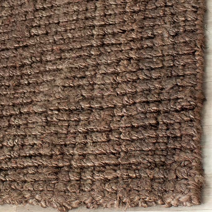 SAFAVIEH Area Rug 6x9 - Image 4
