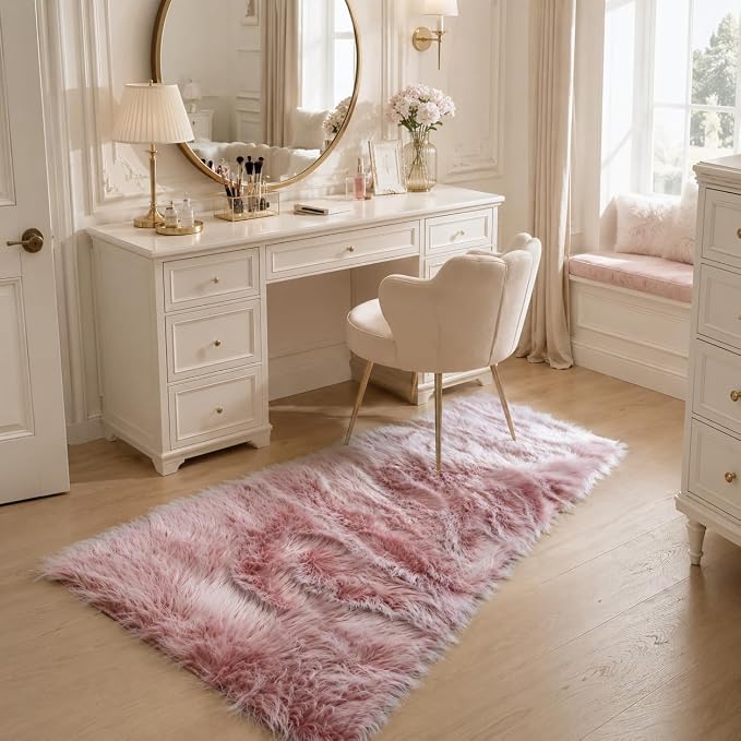 EasyJoy Faux Sheepskin Rug, Fluffy Faux Fur Rug, Ultra Soft Shag Area Rug - Image 6