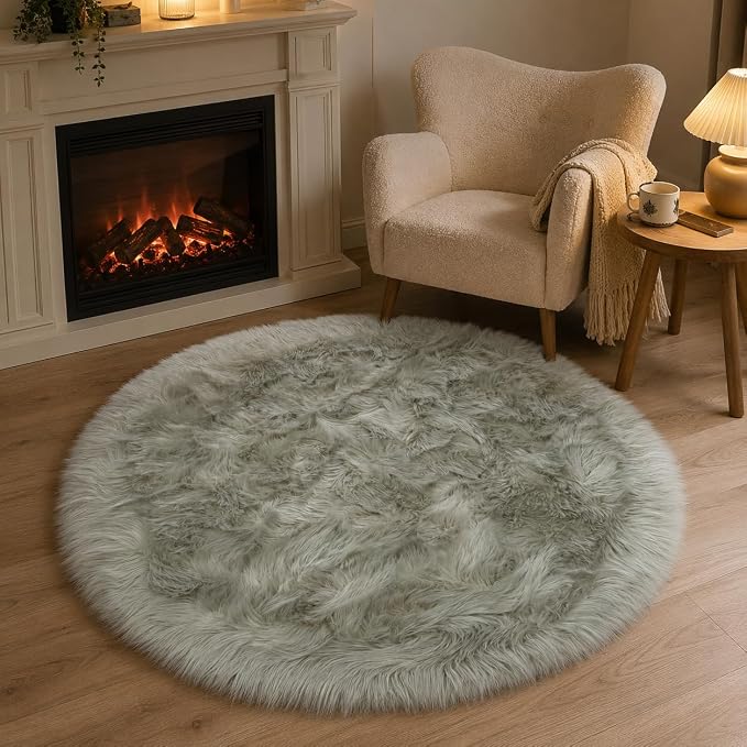 EasyJoy Faux Sheepskin Rug, Fluffy Faux Fur Rug, Ultra Soft Shag Area Rug - Image 6
