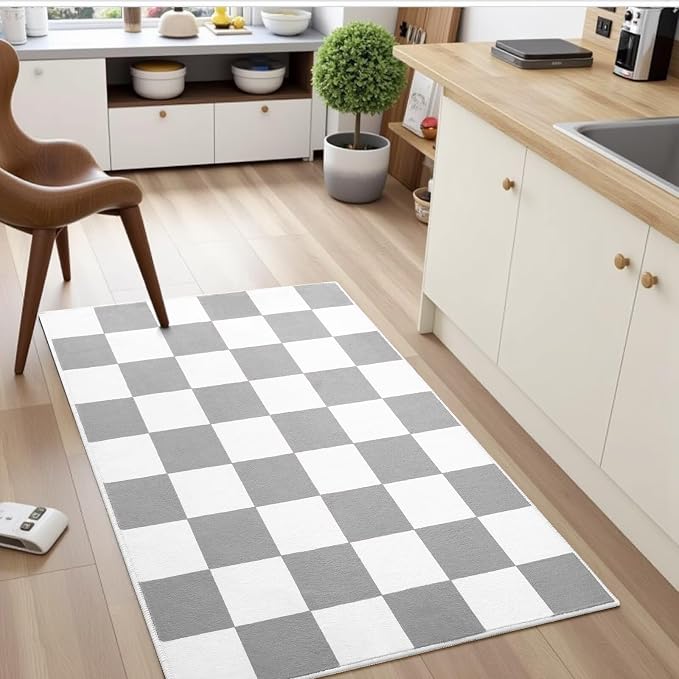 Terrug Grey and White Checkered Rug - Image 3