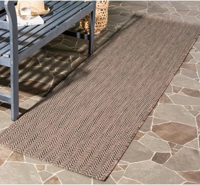 SAFAVIEH Outdoor Runner Rug 2'3"x6'7" by Unknown