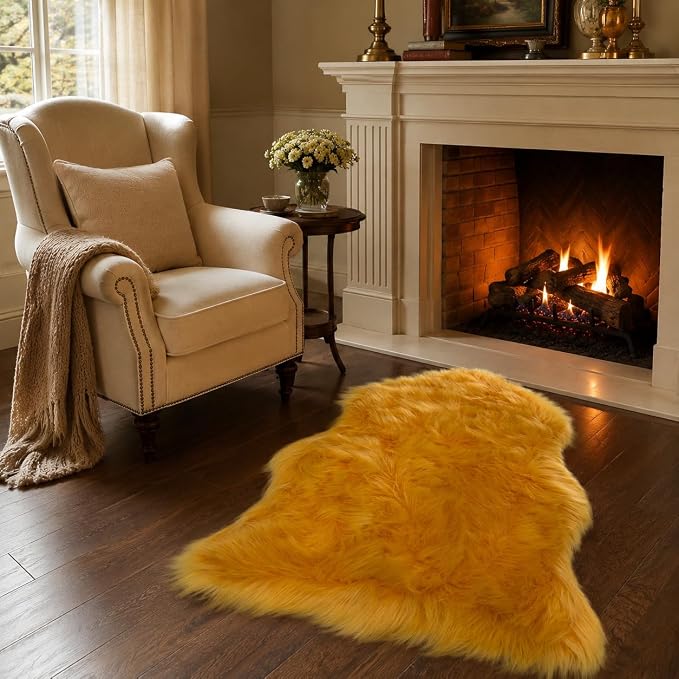 EasyJoy Faux Sheepskin Rug, Fluffy Faux Fur Rug, Ultra Soft Shag Area Rug - Image 6