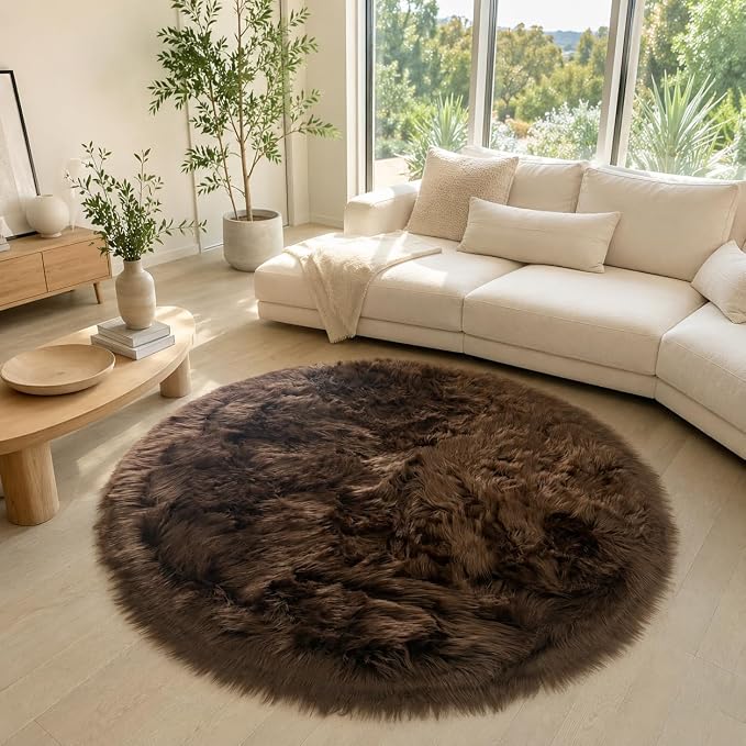 EasyJoy Faux Sheepskin Rug, Fluffy Faux Fur Rug, Ultra Soft Shag Area Rug - Image 5