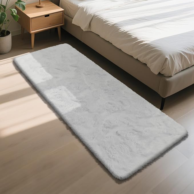 Soft Runner Rugs for Bedroom, Bedside Rug for Living Room Bedroom Room Home by Yongyangjuxi