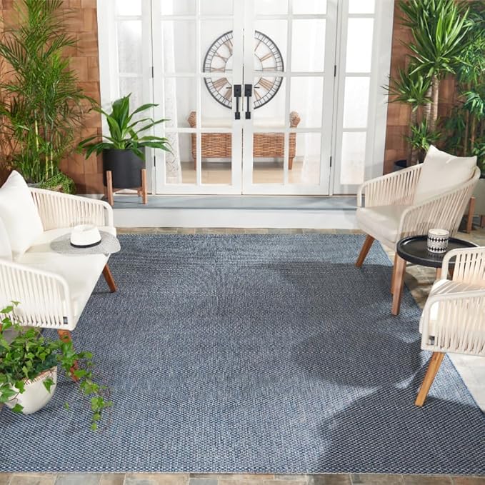 SAFAVIEH Courtyard Collection Area Rug by Unknown
