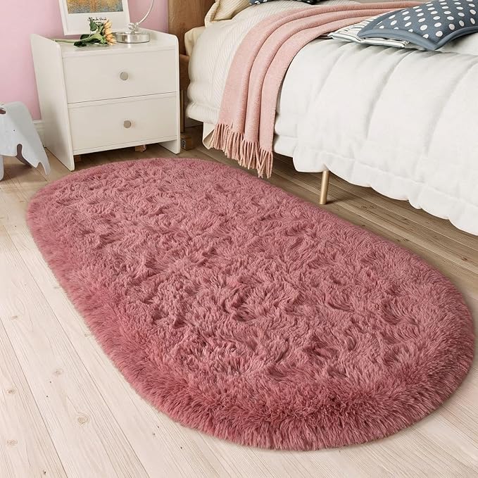 LOCHAS Bedroom Rug 2.6' x 5.3', Blush Fluffy Shaggy Area Rug by LOCHAS