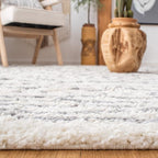 SAFAVIEH Arizona Shag Collection Area Rug - Image 5