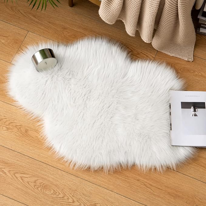MIULEE Fluffy Rug Soft Shaggy Faux Fur Area Rug Luxury Plush Cloud Shape Carpet - Image 5