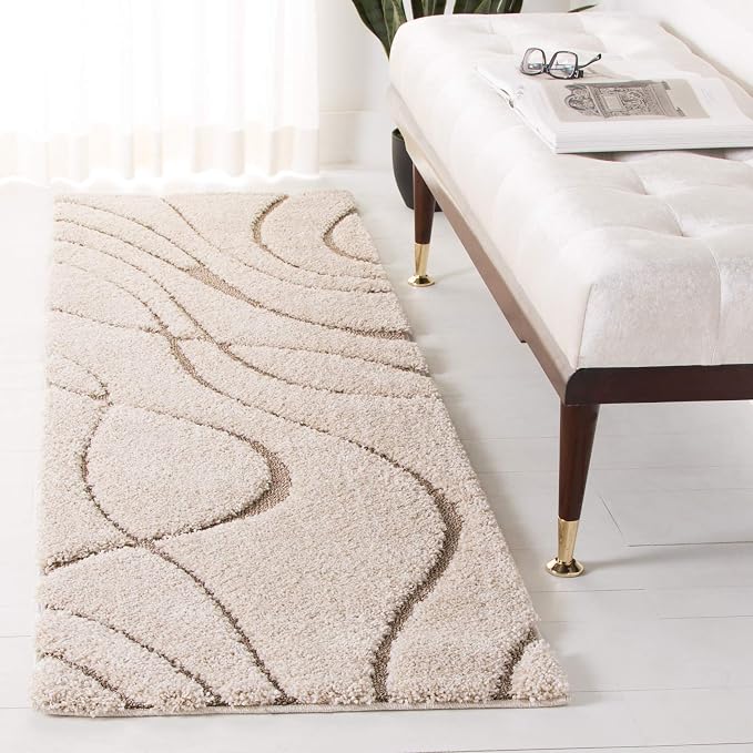 SAFAVIEH Florida Shag Collection Runner Rug by Unknown