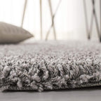 SAFAVIEH California Shag Collection Area Rug - Image 6