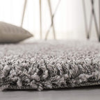 SAFAVIEH California Shag Collection Area Rug - Image 6