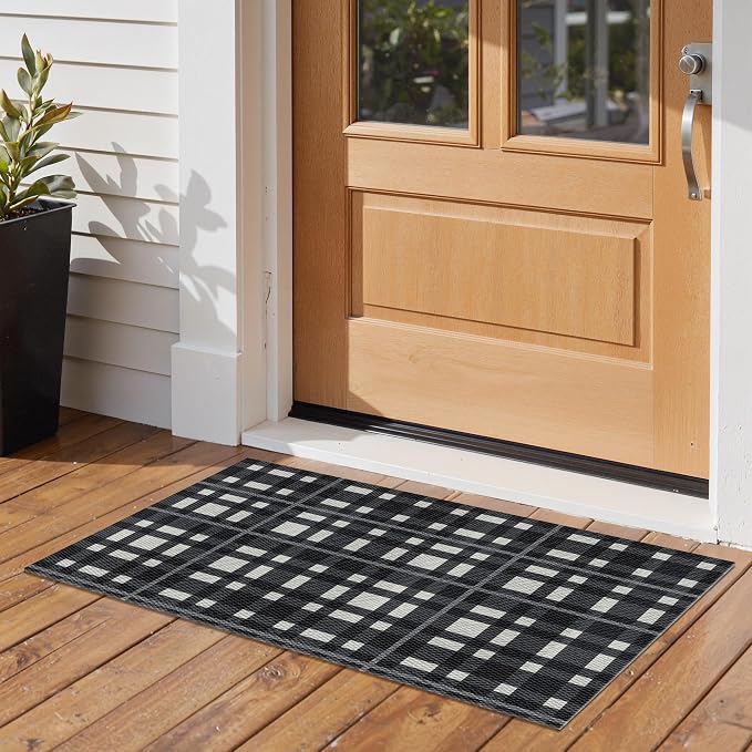 GENIMO Christmas Door Mat 18X30 Inch Buffalo Plaid Christmas Decor Rug Outdoor - Image 4