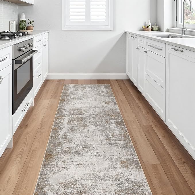 2.6'x8' Hallway Runner Washable Rug - Image 3