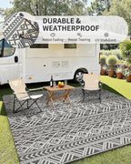 MontVoo Outdoor Rug 8x10 Waterproof Outdoor Patio Rug Mat Reverisble Plastic - Image 4