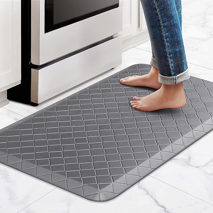 HappyTrends Kitchen Mat Cushioned Anti-Fatigue Kitchen Rug, 17.3"x 28" by HappyTrends