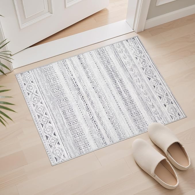 cotiled Washable 2x3 Entryway Rug: Washable Boho Rugs - Image 4
