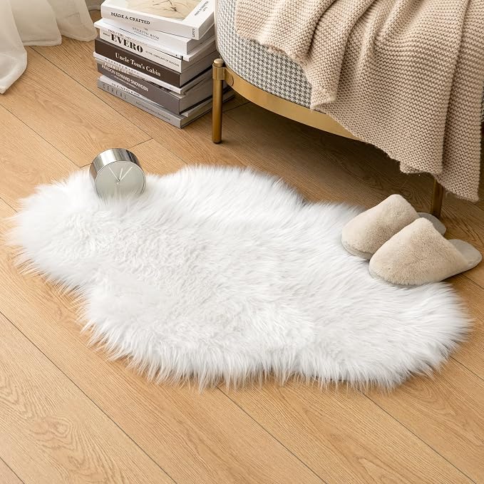 MIULEE Fluffy Rug Soft Shaggy Faux Fur Area Rug Luxury Plush Cloud Shape Carpet - Image 6