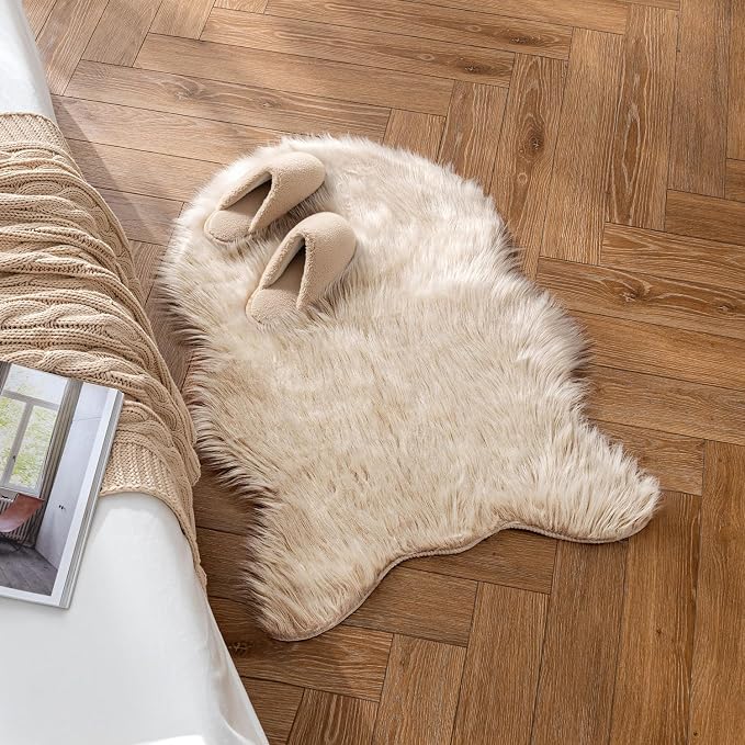 MIULEE Fluffy Rug Soft Shaggy Faux Fur Area Rug Luxury Plush Sheepskin Carpet - Image 5