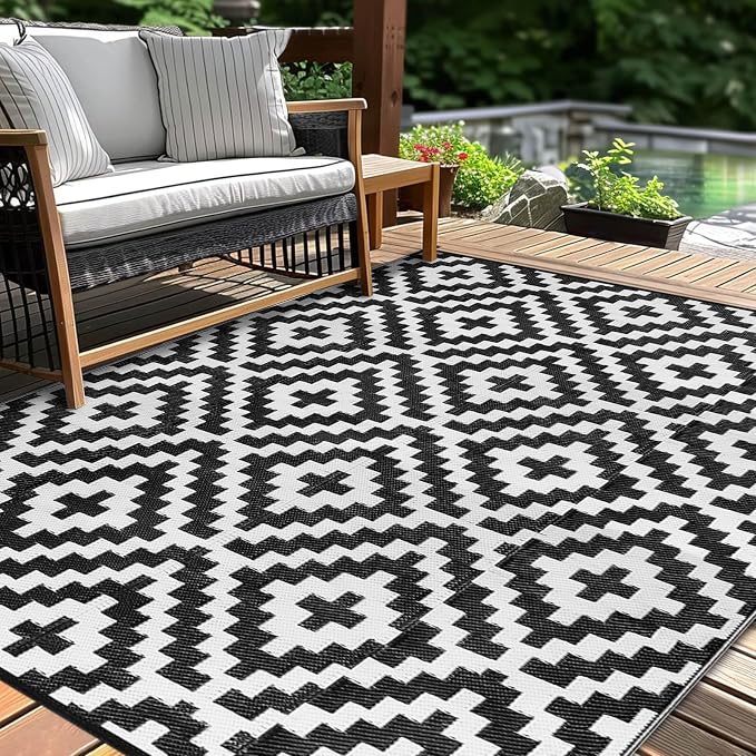 Outdoor Patio Plastic Straw Rug by Kalafun