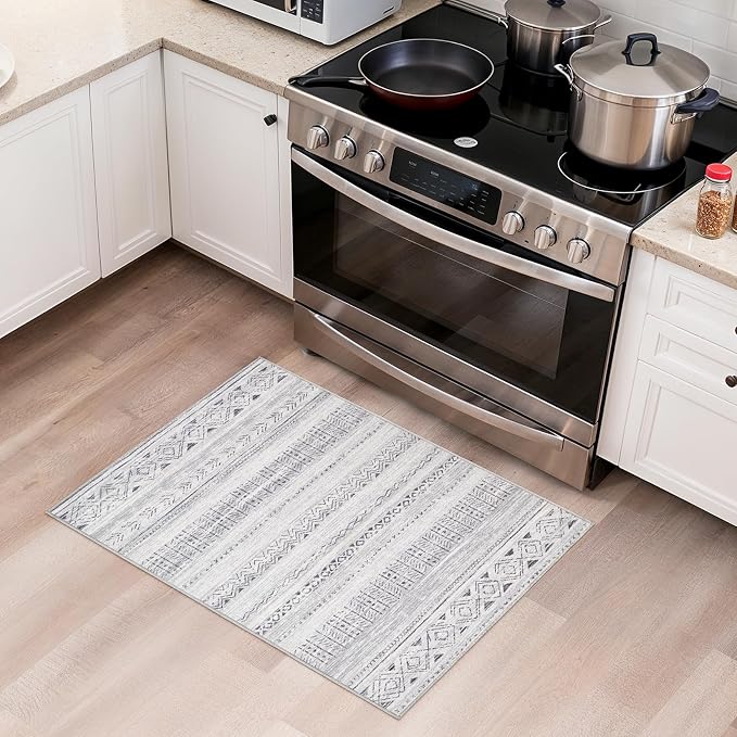 cotiled Washable 2x3 Entryway Rug: Washable Boho Rugs - Image 3
