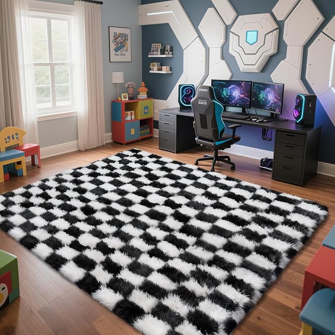 Checkered Rug for Bedroom, 5x8 Black and White Area Rugs, Classic Checkered by Yongyangjuxi