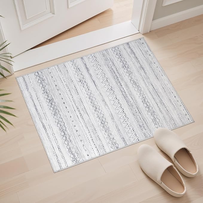cotiled Washable 2x3 Entryway Rug: Washable Boho Rugs - Image 4