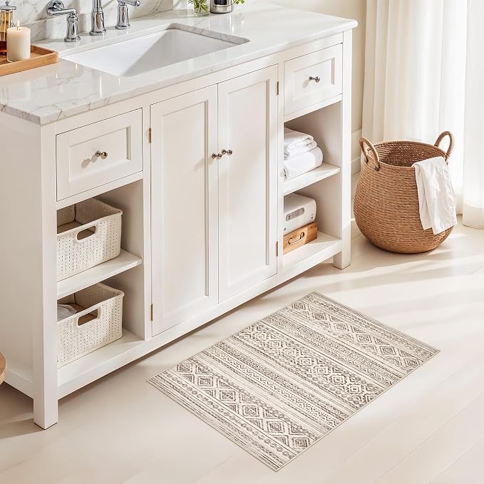 cotiled Washable 2x3 Entryway Rug: Washable Boho Rugs - Image 6