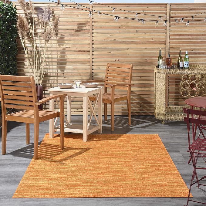 Nourison Home Nourison Essentials Sunburst 4' x 6' Area Rug - Image 4