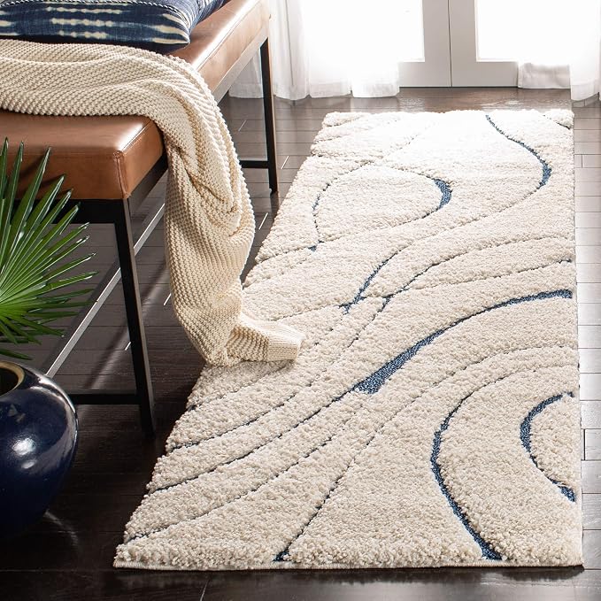 SAFAVIEH Florida Shag Collection Accent Rug by Unknown