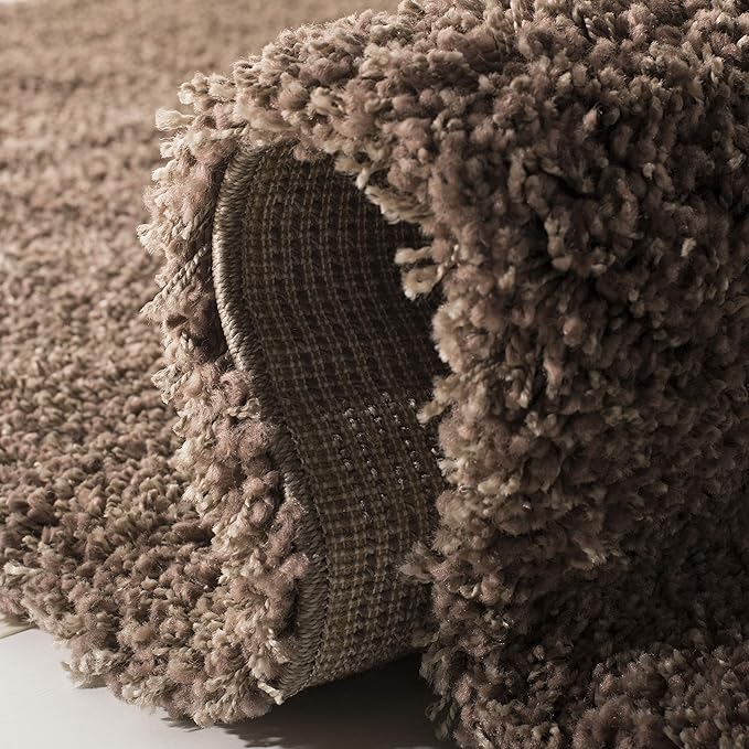 SAFAVIEH California Shag Collection Accent Rug - Image 4