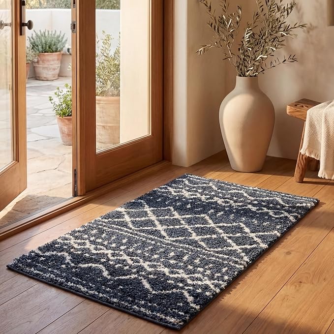 SAFAVIEH Arizona Shag Collection Area Rug by Unknown