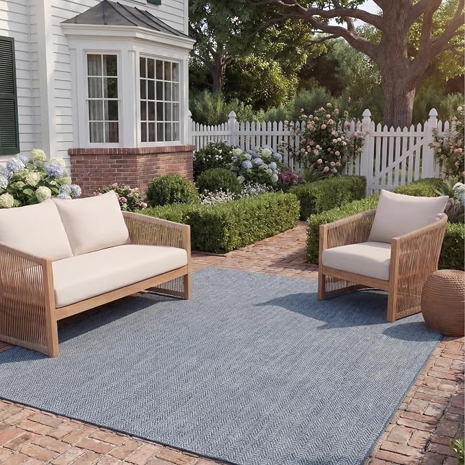 SAFAVIEH Outdoor Area Rug 10x14 - Image 9