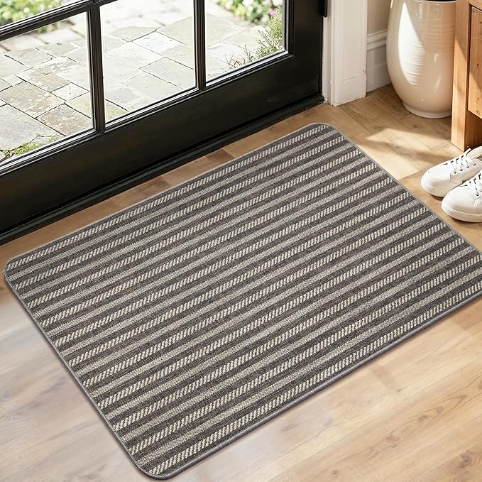 MatEssenz Pet-Friendly Indoor Door Mat by MatEssenz
