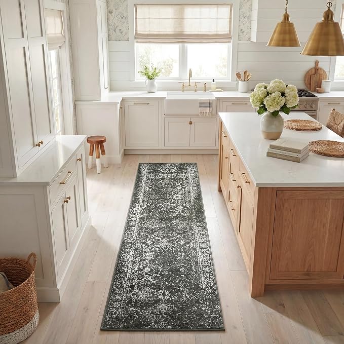 SAFAVIEH Adirondack Collection Runner Rug by Unknown