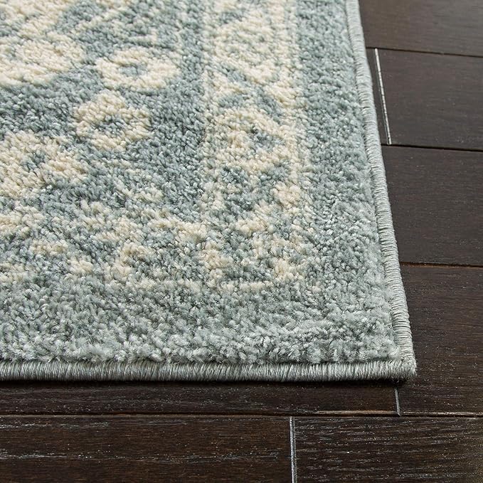 SAFAVIEH Adirondack Collection Area Rug - Image 6