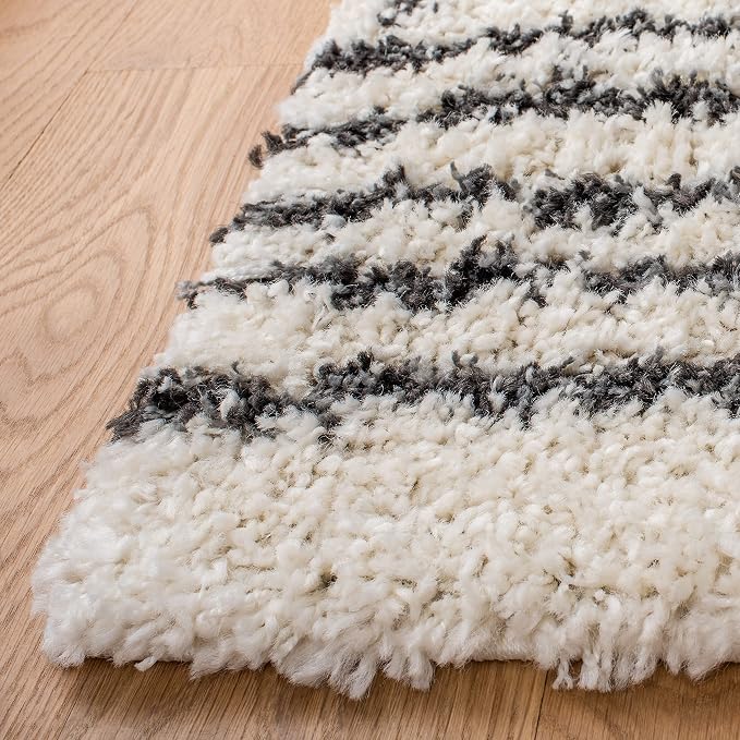 SAFAVIEH Arizona Shag Collection Area Rug - Image 4