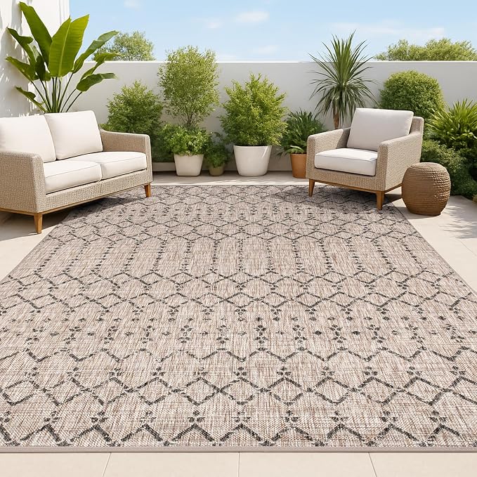 JONATHAN Y Moroccan Geometric Indoor Outdoor Area Rug 5X8 Natural/Black by JONATHANY