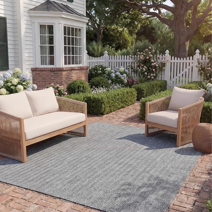 SAFAVIEH Outdoor Area Rug 10x14 - Image 11