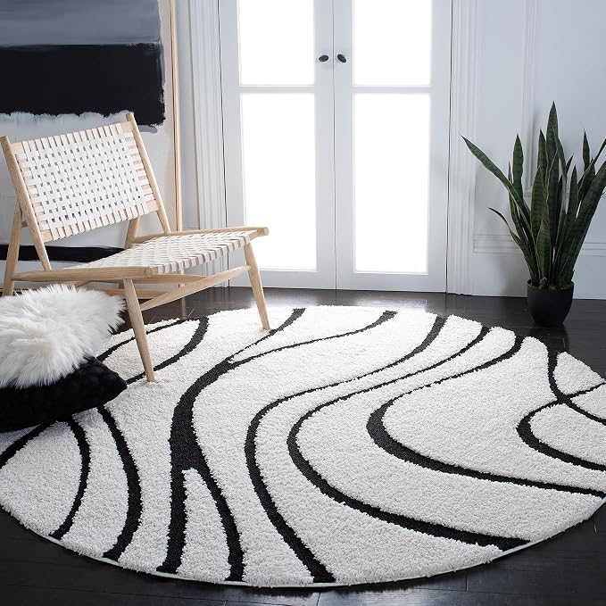 SAFAVIEH Florida Shag Collection Area Rug by Unknown