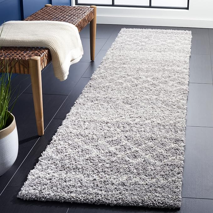 SAFAVIEH Arizona Shag Collection Runner Rug by Unknown