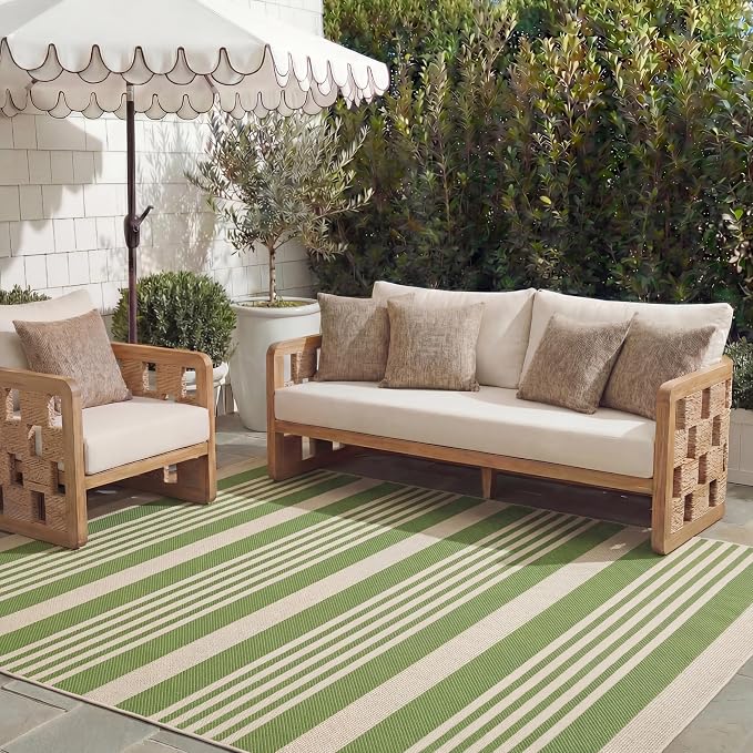 SAFAVIEH Courtyard Collection 8' x 11' Green/Beige CY6062 Stripe Indoor/ by Unknown