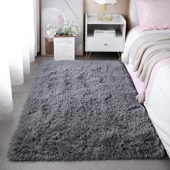 KICHOWUA 3x5 Grey Fluffy Shag Rug by KICHOWUA